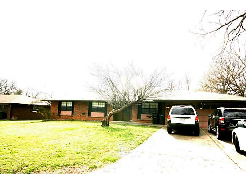 Property Photo: 1814 S 11th Place AR 72756
