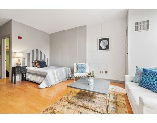 Property Photo:  346 Congress Street 506  MA 02210 