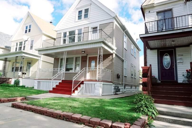 Property Photo: 2542 S 10th St WI 53215