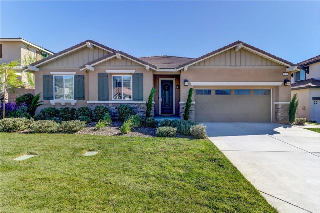 Property Photo: 5193 Godinez Drive CA 92336