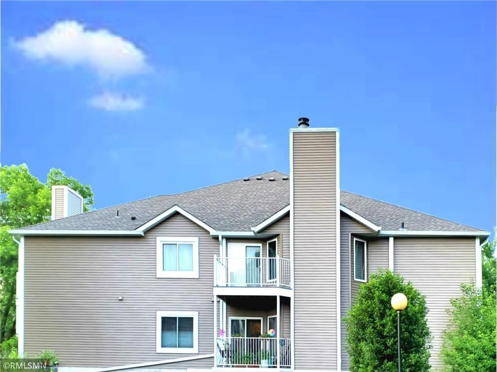 Property Photo: 754 County Road F W C MN 55126