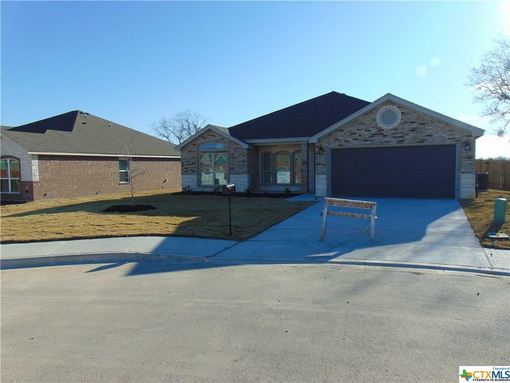 Property Photo:  1021 Galloway Drive  TX 76513 
