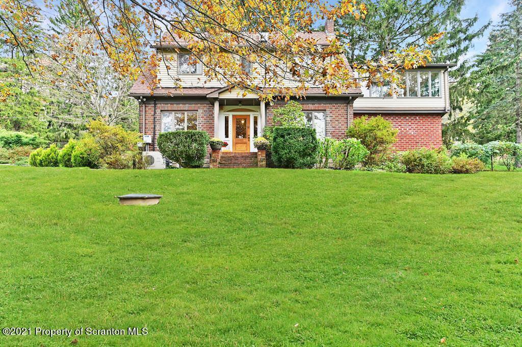 Property Photo:  1030 N Abington Road  PA 18471 