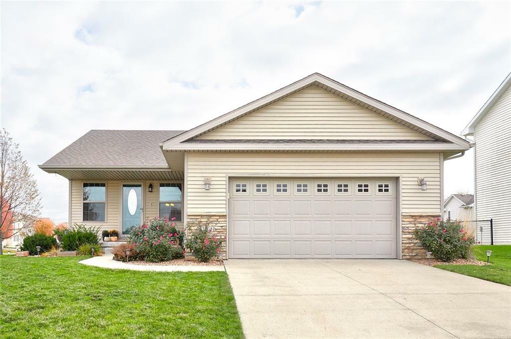 Property Photo:  775 SE Deerfield Lane  IA 50263 