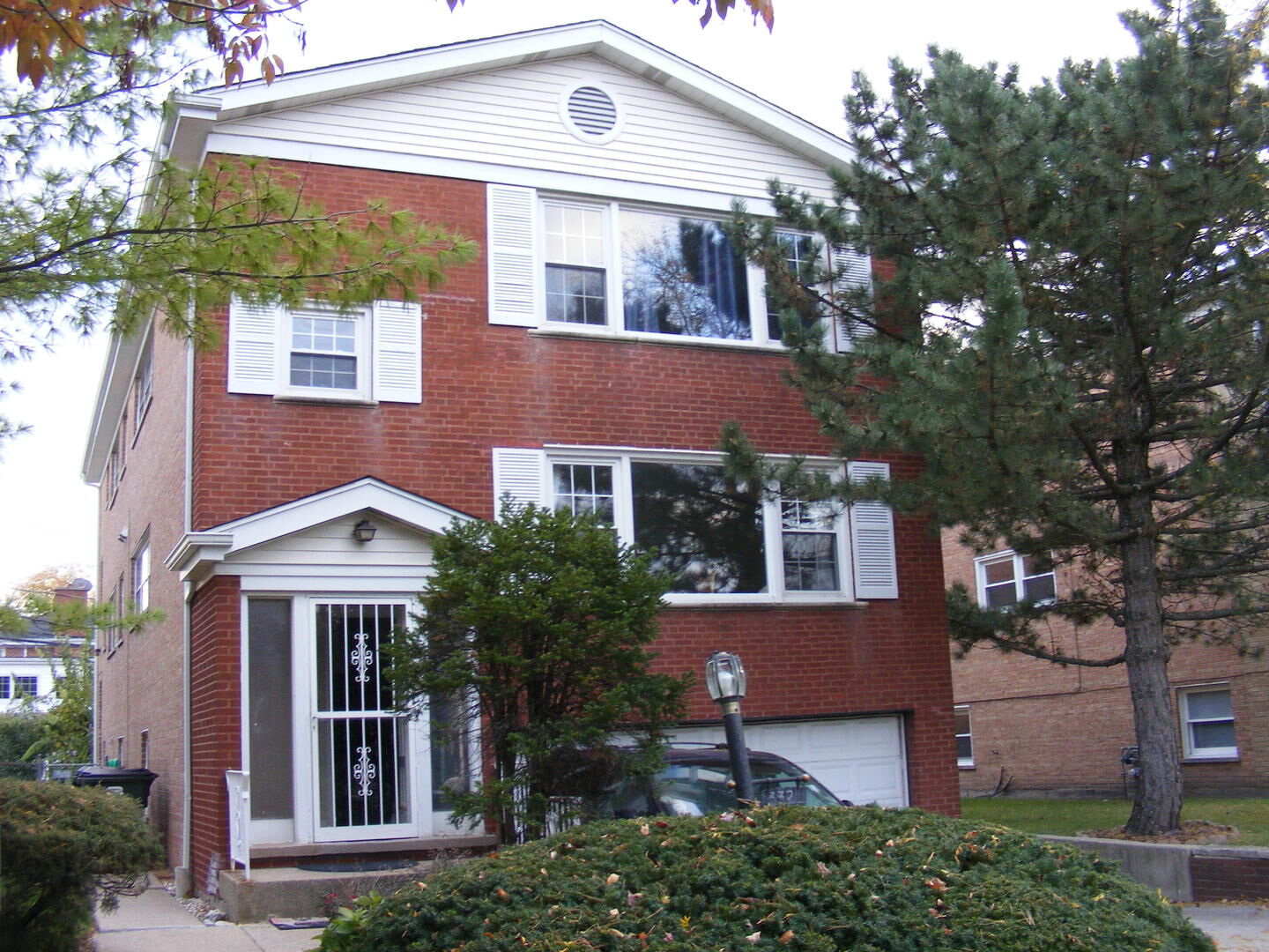 Property Photo:  3321 W Pratt Avenue 2nd  IL 60712 