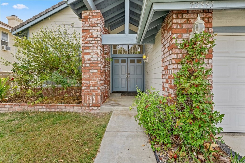 Property Photo:  22995 Wing Elm Circle  CA 92595 