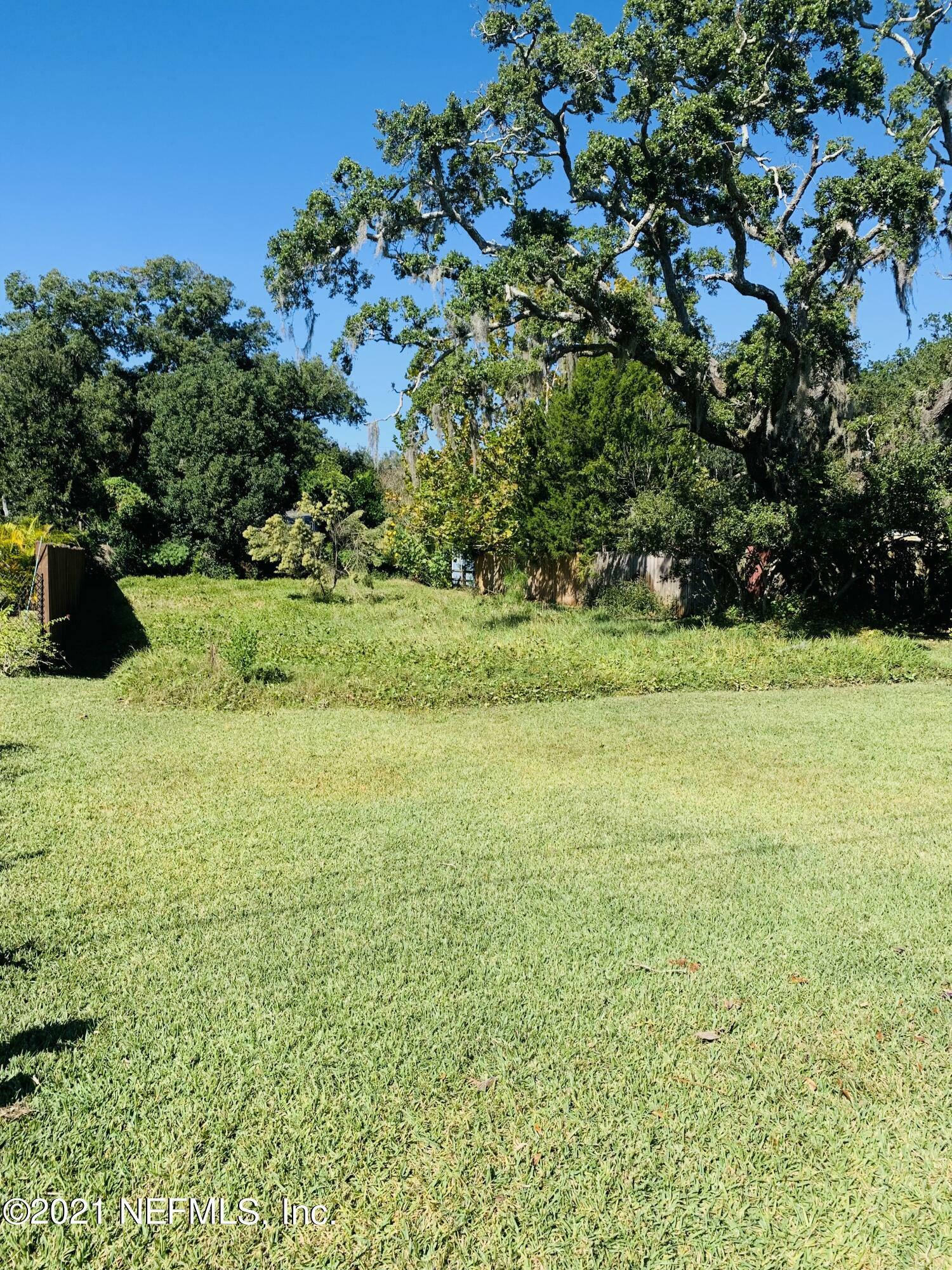 Property Photo: 18 Beacon Street FL 32084