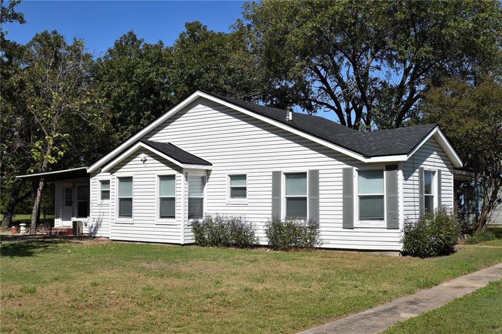 Property Photo:  4999 Old Dallas Road  TX 76640 