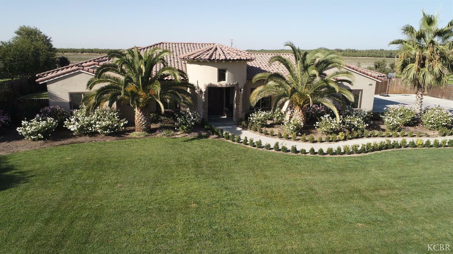 Property Photo:  13650 Francisco Drive   93230 