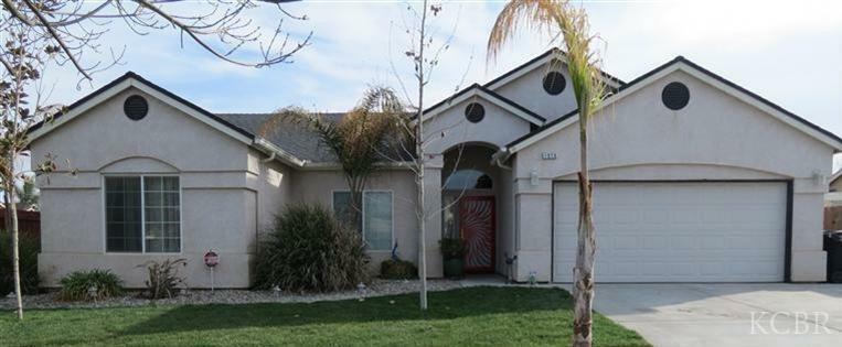 1573 Butternut Street  Lemoore CA 93245 photo