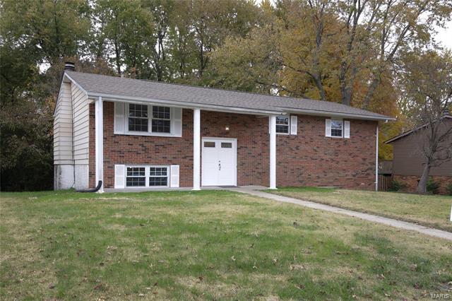 Property Photo: 124 Britanna Drive 62226