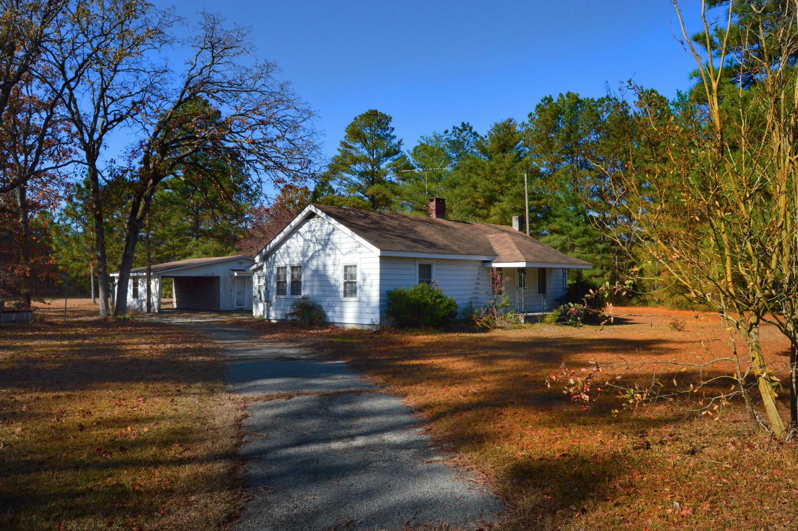 Property Photo:  1424 Aiken Road  NC 28394 