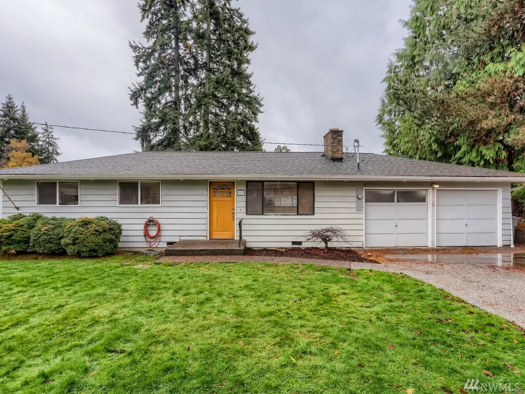 Property Photo:  102 233rd Place SW  WA 98021 