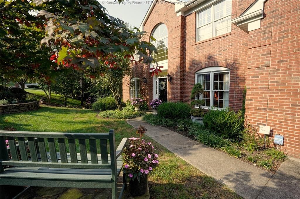 Property Photo: 1614 Teter Road WV 25314