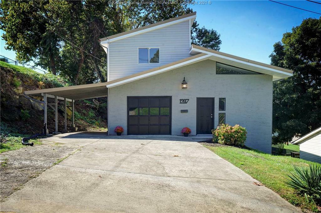 Property Photo: 1207 Londeree Avenue WV 25303