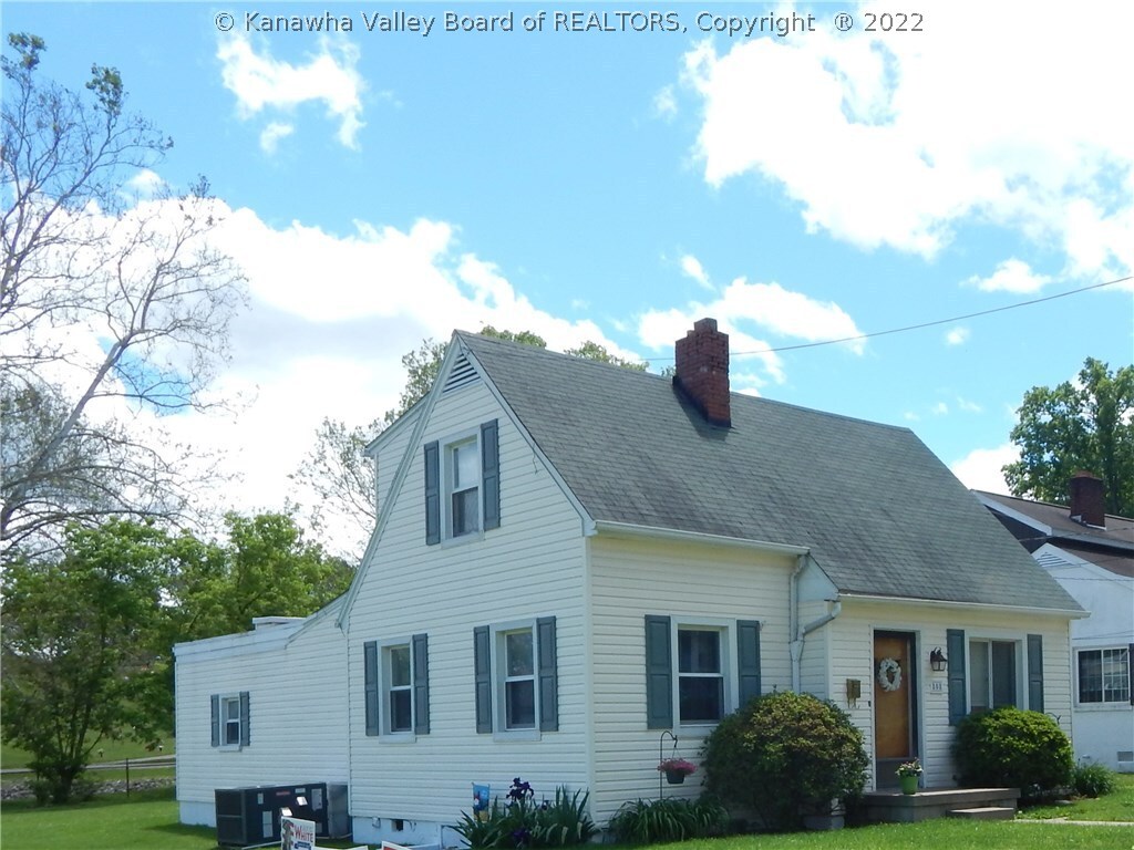 Property Photo: 808 Cunningham Lane WV 25177