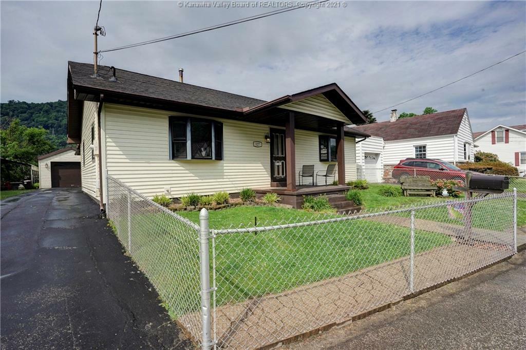 Property Photo: 127 W Riverview Drive WV 25015