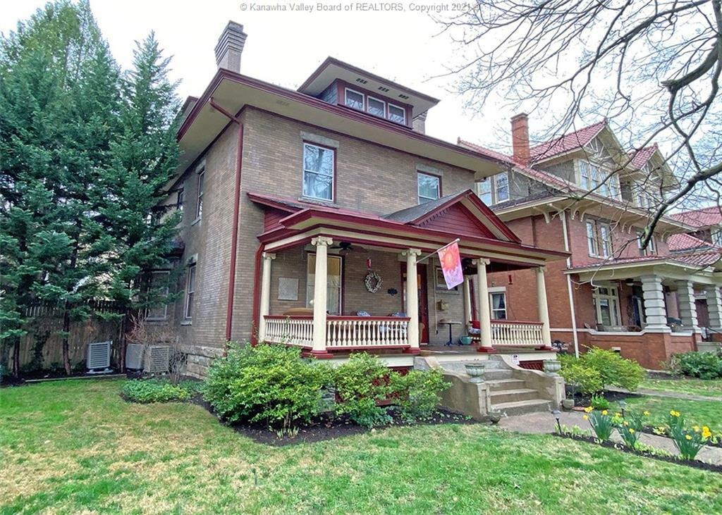 Property Photo: 1421 Virginia Street WV 25301