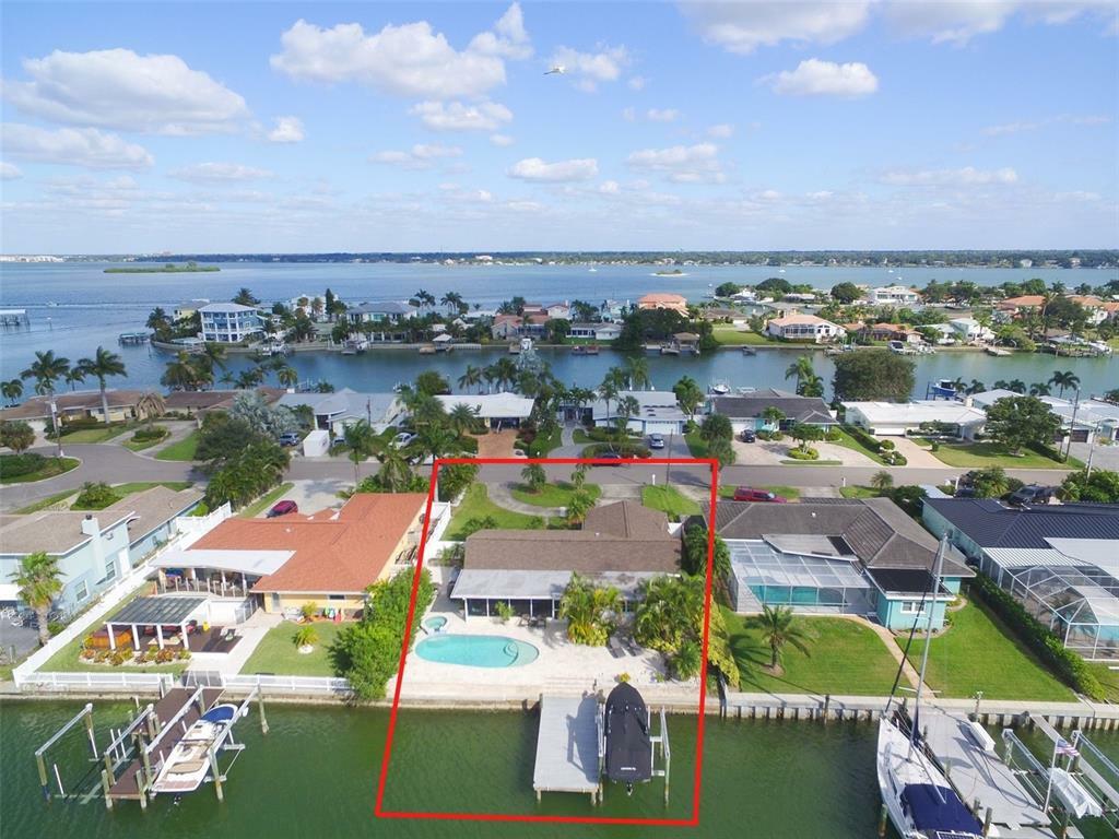 Property Photo:  406 Leeward Island  FL 33767 