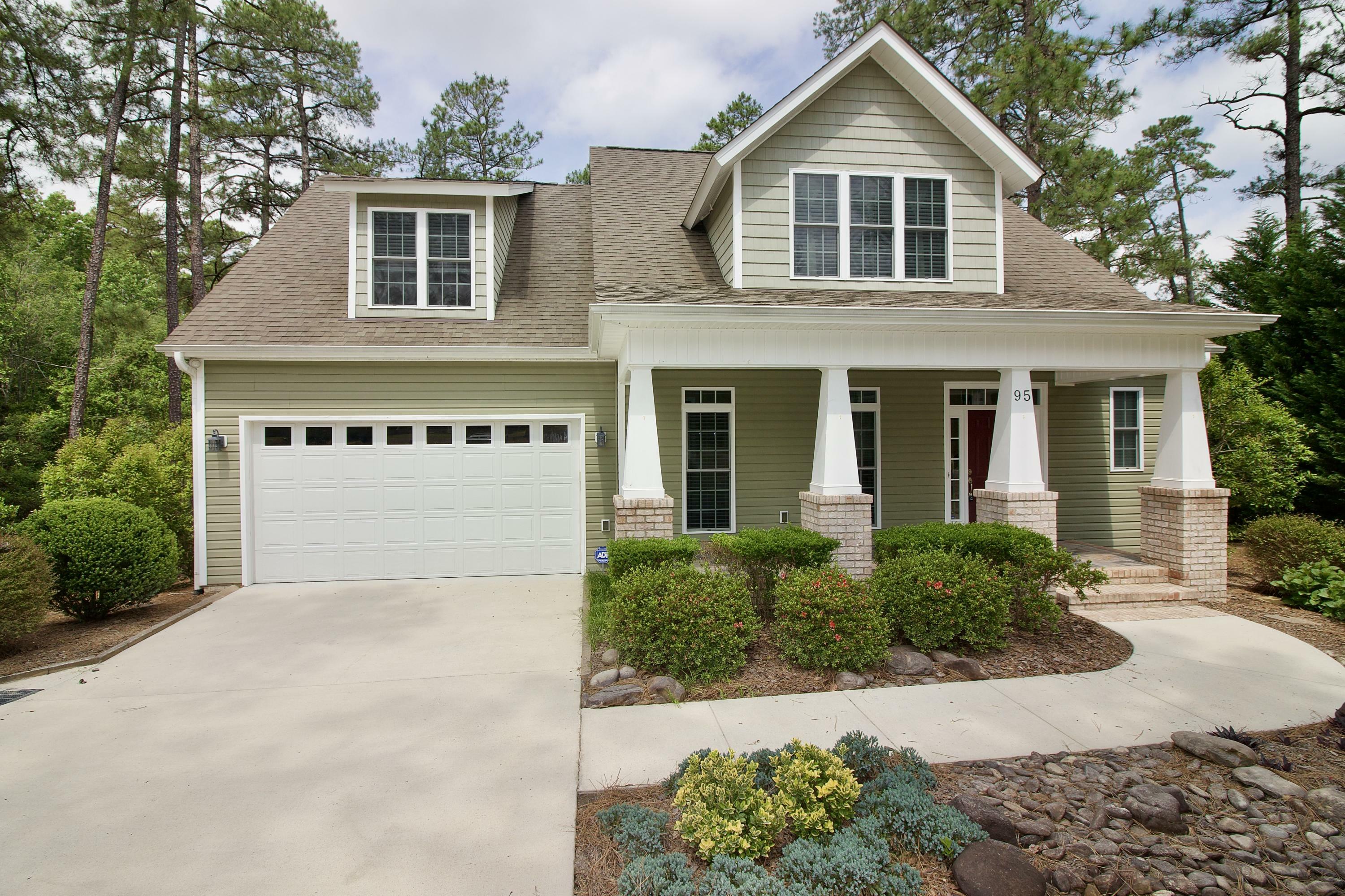 Property Photo: 95 E Lake View Drive NC 28374