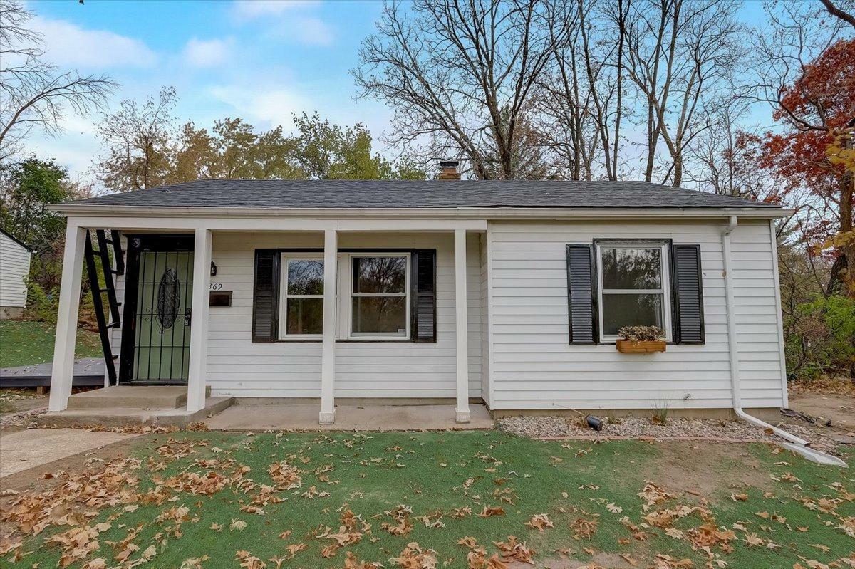 Property Photo:  869 Flandrau Street  MN 55106 