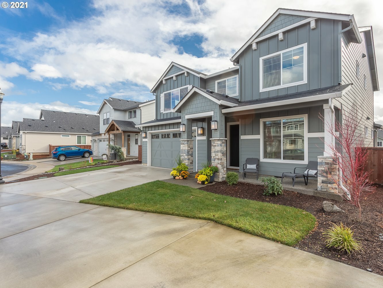 Property Photo:  4815 S 12th Cir  WA 98642 