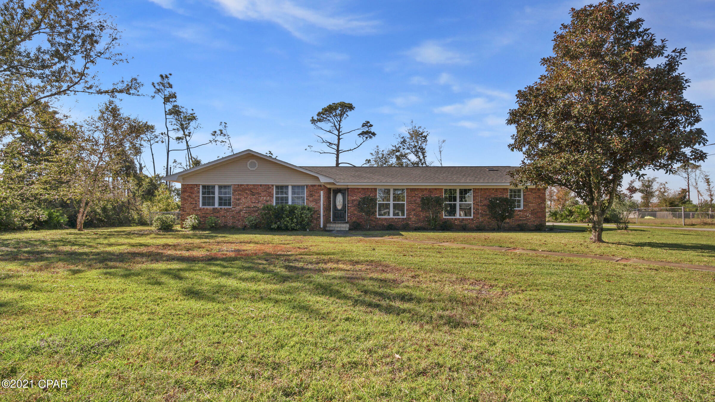 Property Photo:  1018 S Kimbrel Avenue  FL 32404 