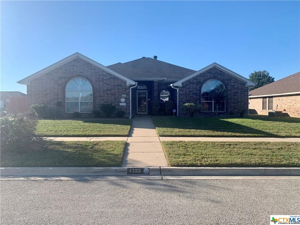 Property Photo: 4309 Bally Drive TX 76549