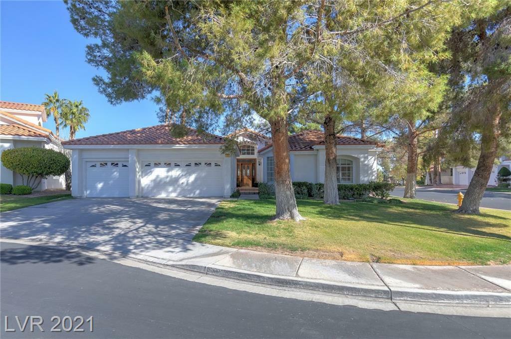 Property Photo: 172 Tierra Bonita Court NV 89074