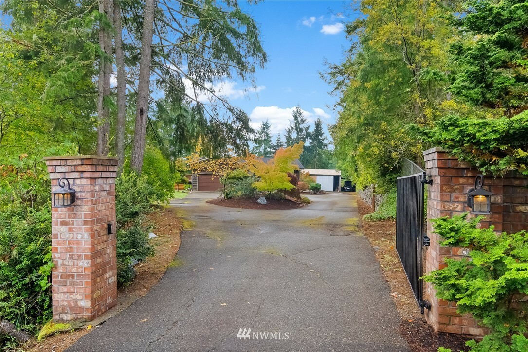 Property Photo:  3590 SE Burley Olalla Road  WA 98359 