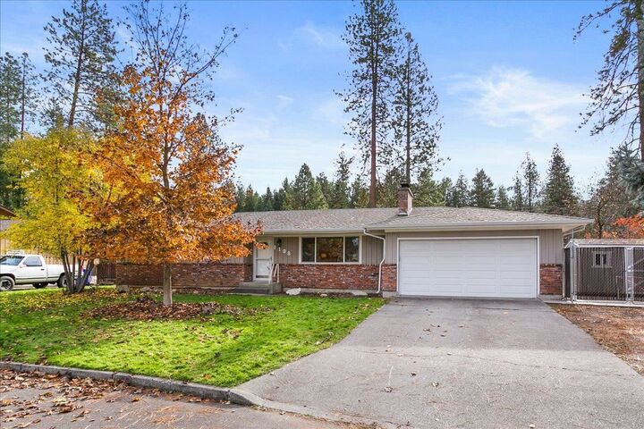 1108 E Pine Tree Dr  Spokane WA 99208 photo