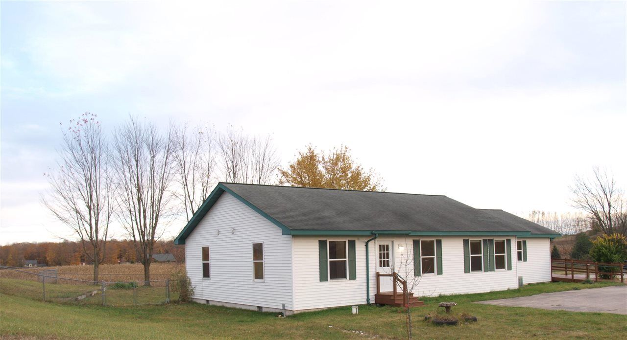 Property Photo:  13225 S Coleman  MI 49630-9468 