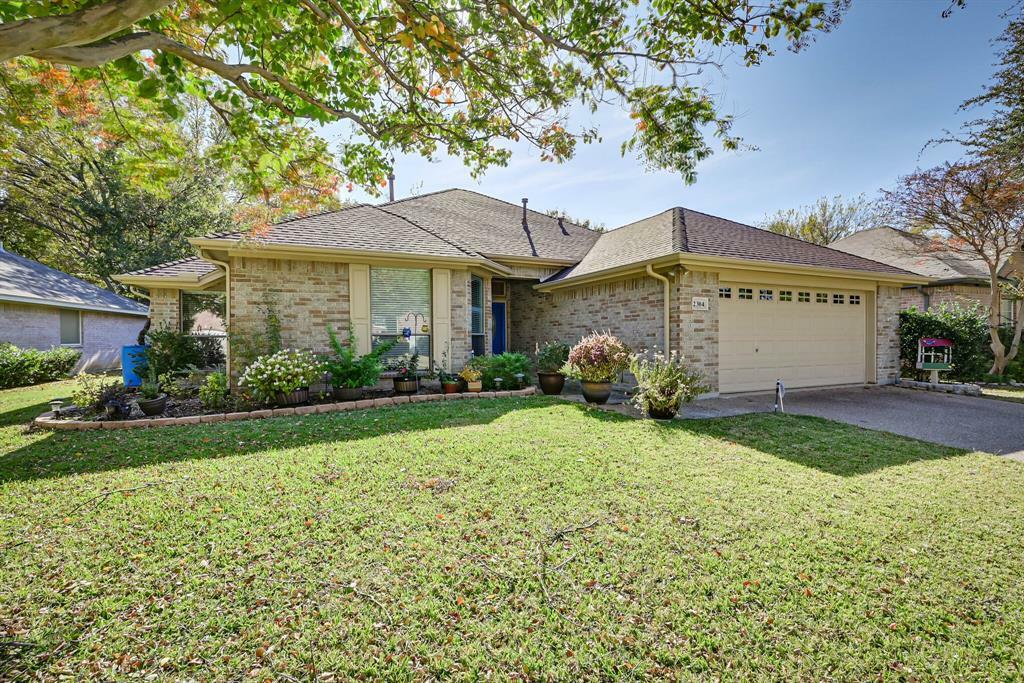 Property Photo:  2304 S Branch Drive  TX 76001 