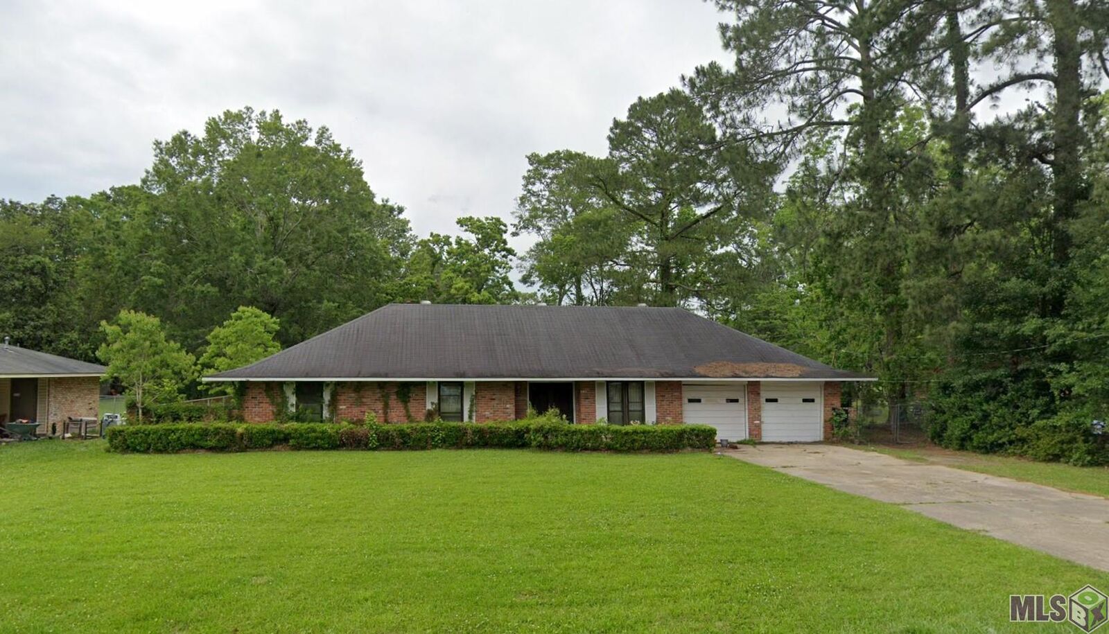 Property Photo: 6947 Celia Ave LA 70811