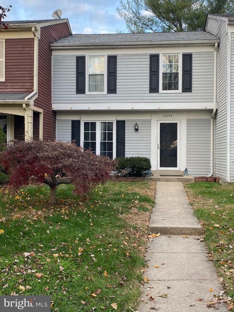 Property Photo: 18259 Smoke House Court MD 20874