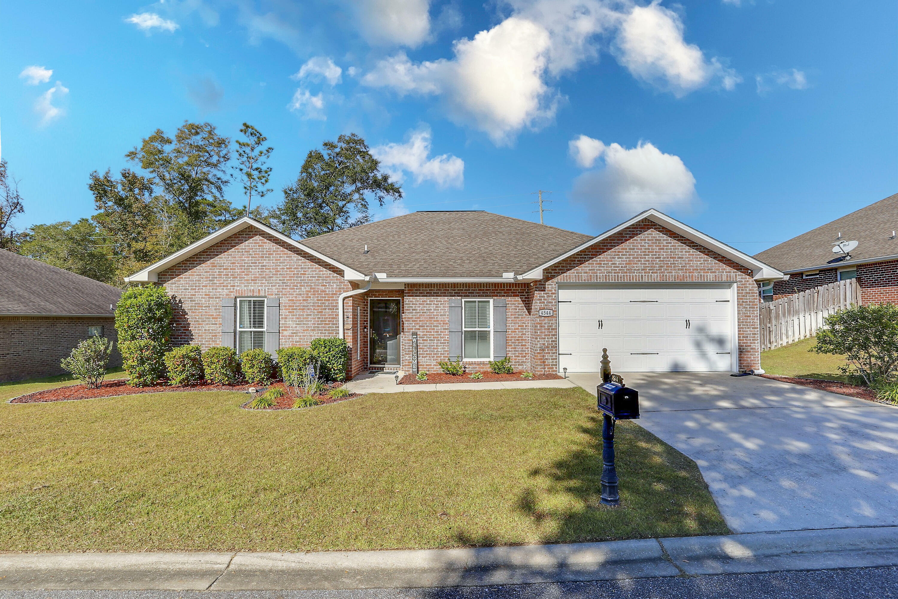 Property Photo:  4544 Annabelle Lane  FL 32539 