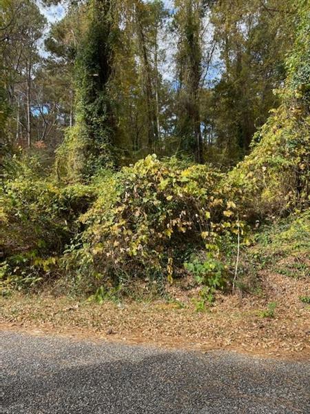 Property Photo: 2554 Winding Lake Trail NE GA 30012