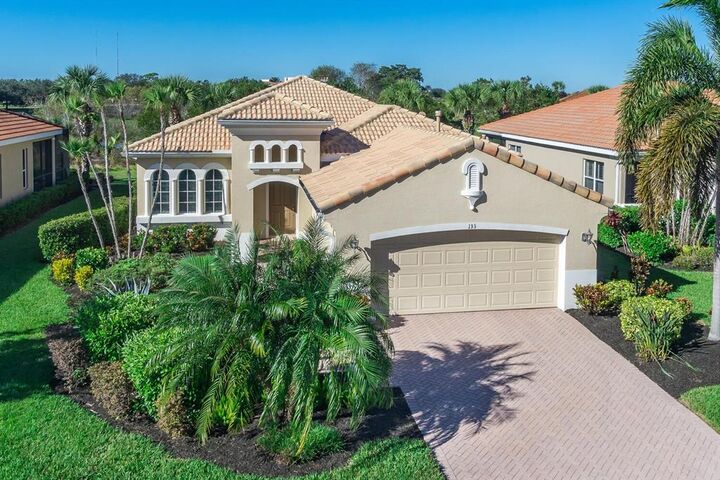 Property Photo:  133 Savona Way  FL 34275 