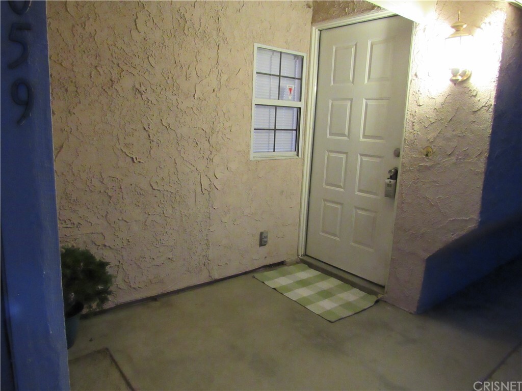 Property Photo: 41059 174th Street E CA 93535