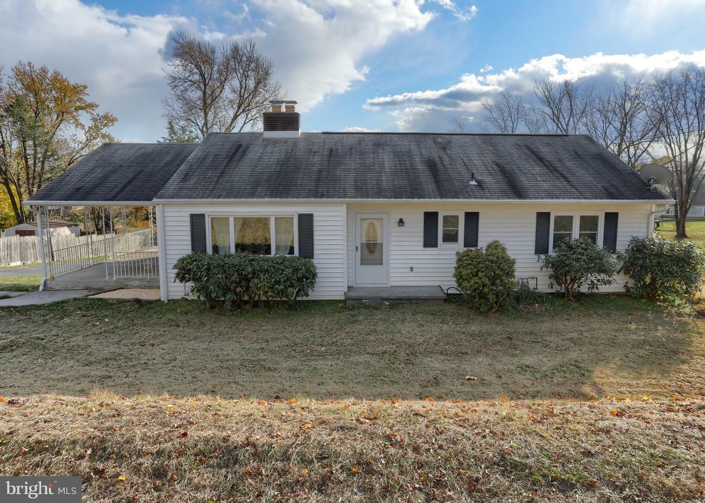 Property Photo:  6215 Blue Stone Avenue  PA 17112 