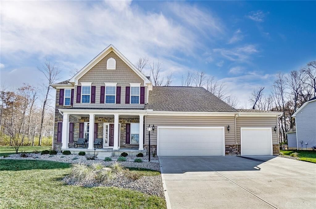 Property Photo: 429 Hyde Park Place OH 45385