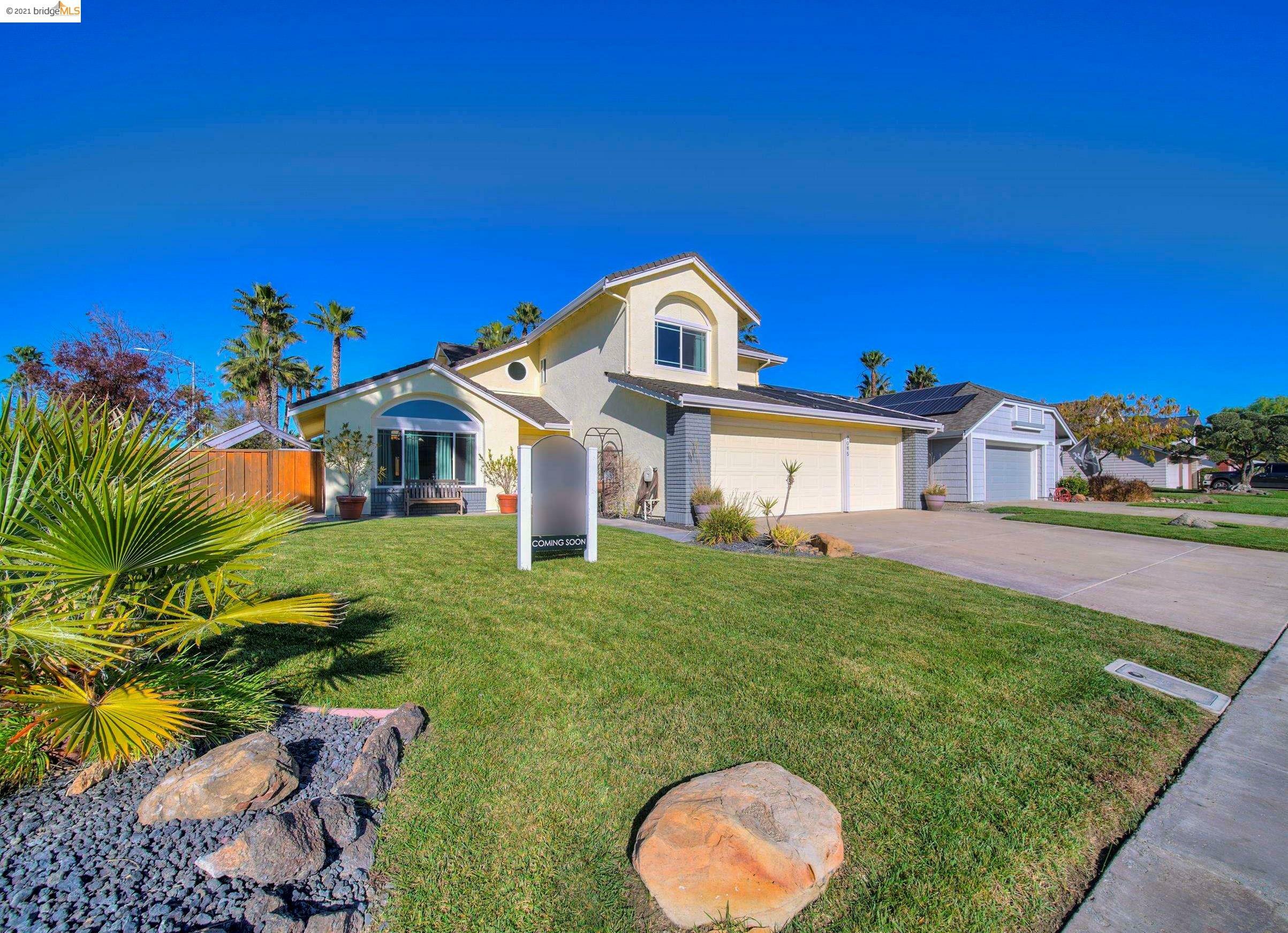 Property Photo:  2065 Bowsprit Ct  CA 94505 