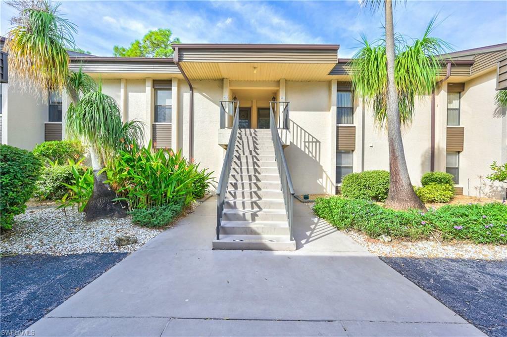 Property Photo: 5865 Trailwinds Drive 624 FL 33907