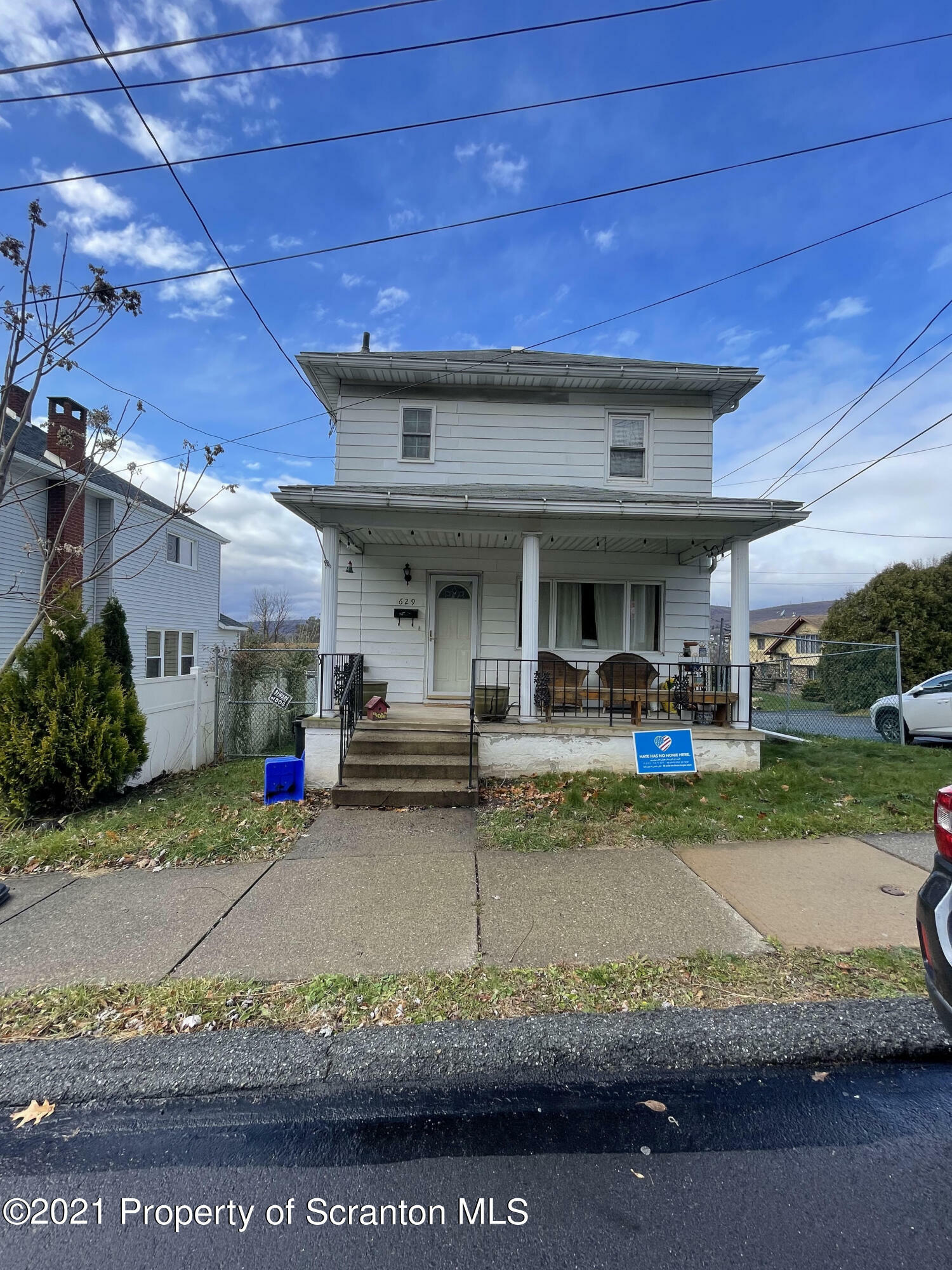 629 Sanderson Avenue  Olyphant PA 18447 photo