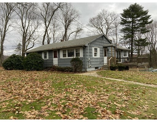 Property Photo:  124 Arnold Rd  MA 01518 