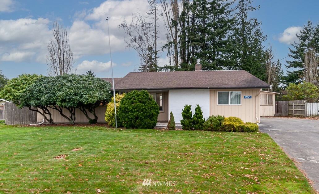 12045 Country Lane  Burlington WA 98233 photo