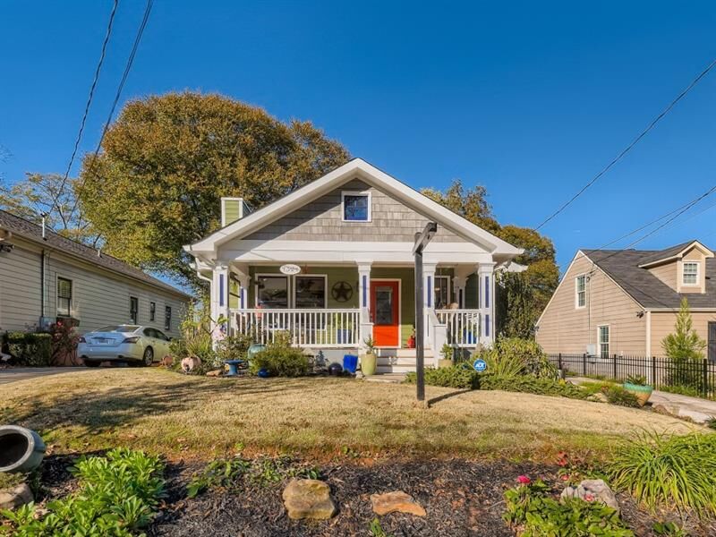 Property Photo:  1321 Mercer Avenue  GA 30344 