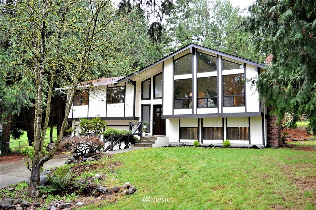 Property Photo: 27837 46th Avenue S WA 98001