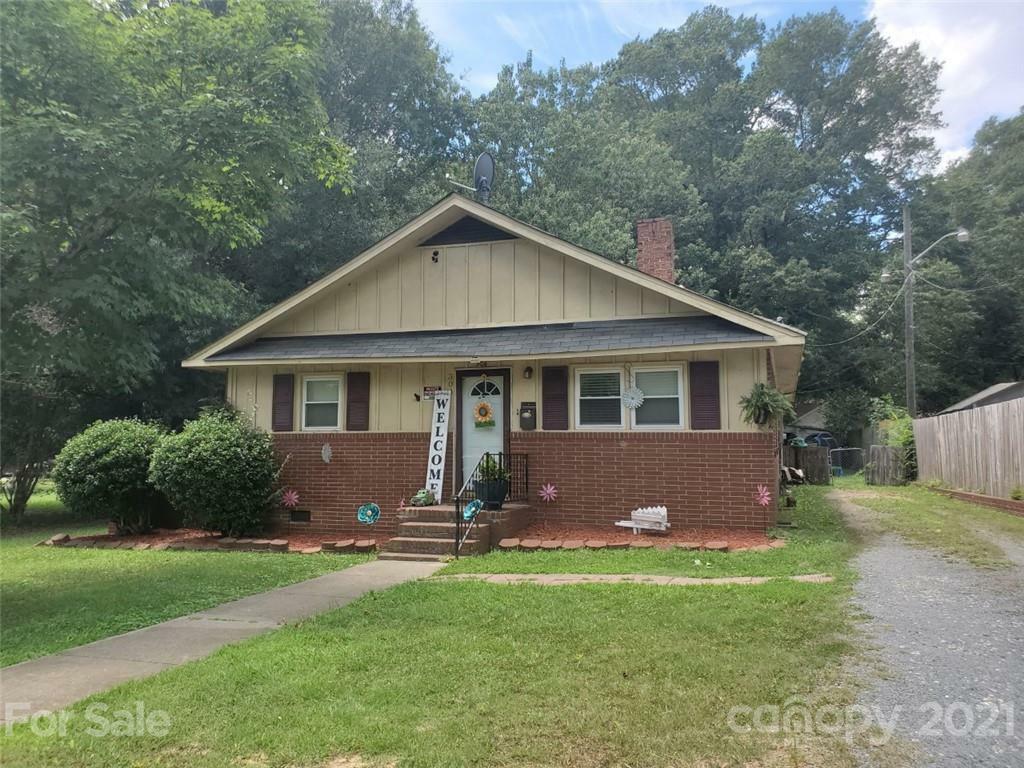 Property Photo:  304 Winburn Street  NC 28112 