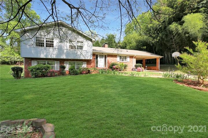 1412 Byerly Court  Charlotte NC 28209 photo